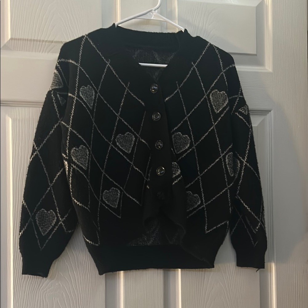 Stylish Black Cardigan with Heart Patterns